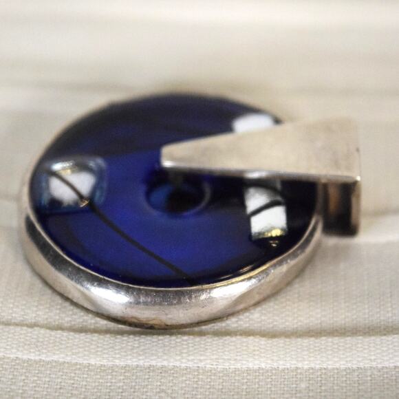 Vintage Sterling Silver & Cobalt Blue Dicroic Fused Glass Revolving Pendant 925 - Picture 3 of 7